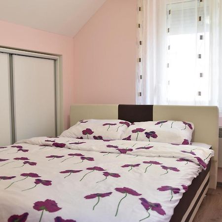 Berlin Apartment Brčko 外观 照片